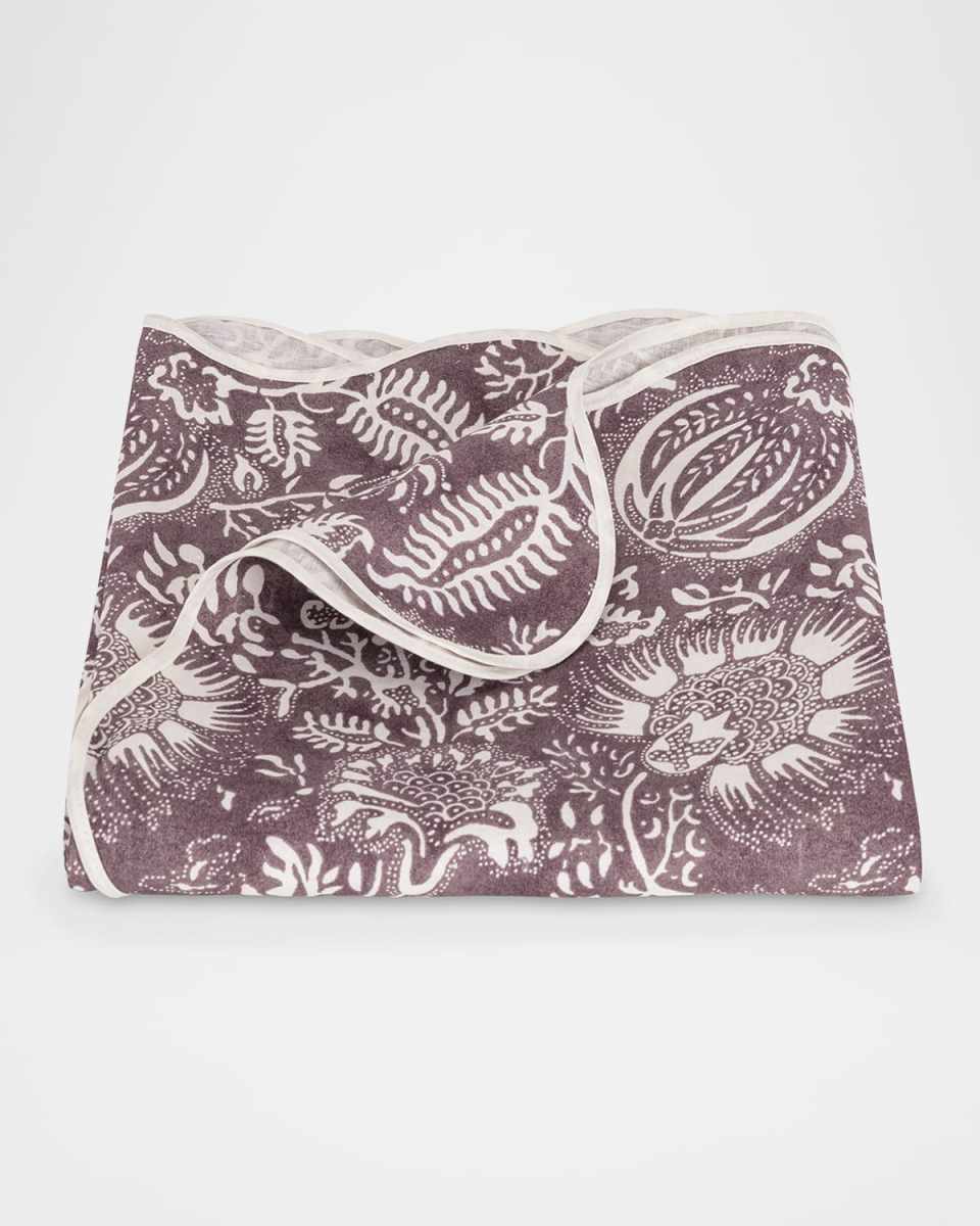 Granada Tablecloth, 70" x 144"